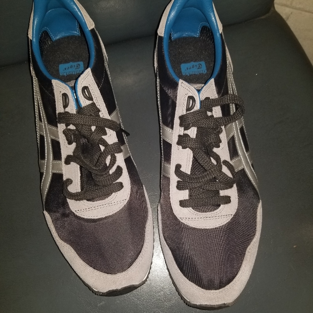 Onitsuka tiger unisex dualio shoes d6k3n. Size 11m